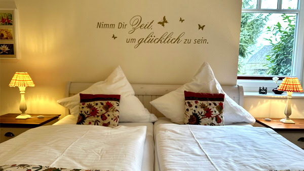 Ferienwohnung Indian Summer auf dem Gut Büchenau Teaser